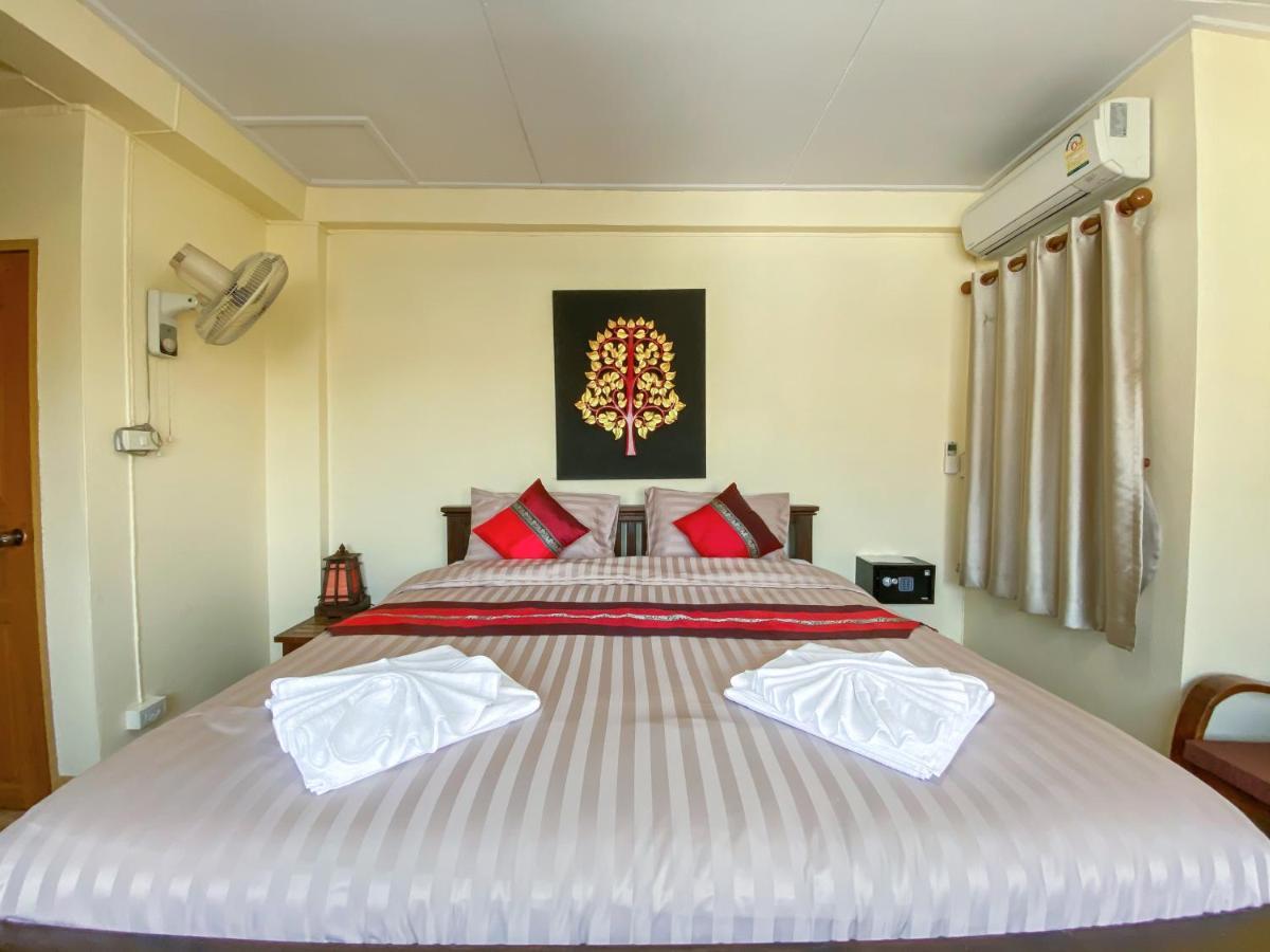 Kavil Guesthouse Чиангмай Экстерьер фото