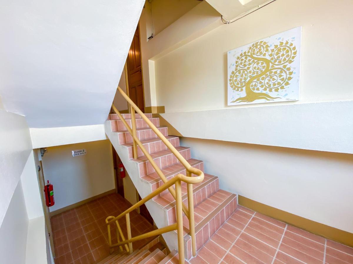 Kavil Guesthouse Чиангмай Экстерьер фото
